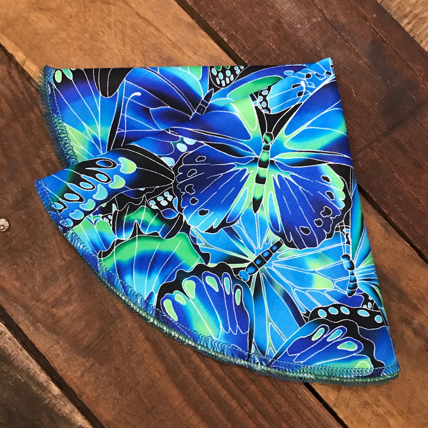 Blue Monarchs Pocket Round