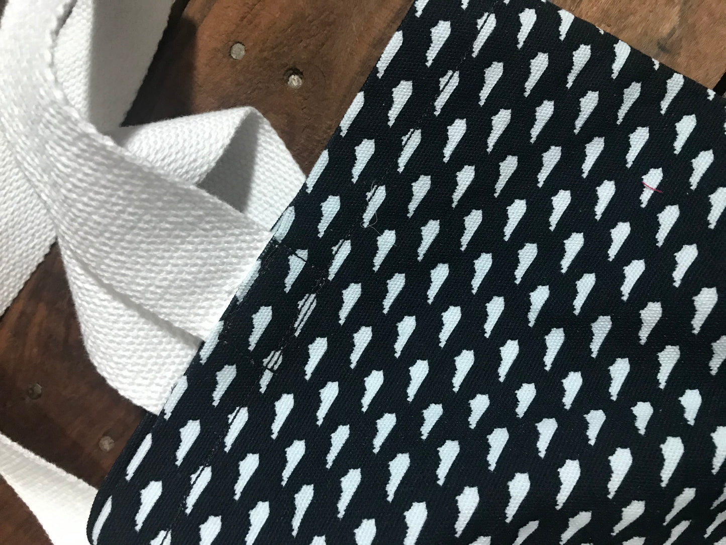 Black Kentucky Tote Bag