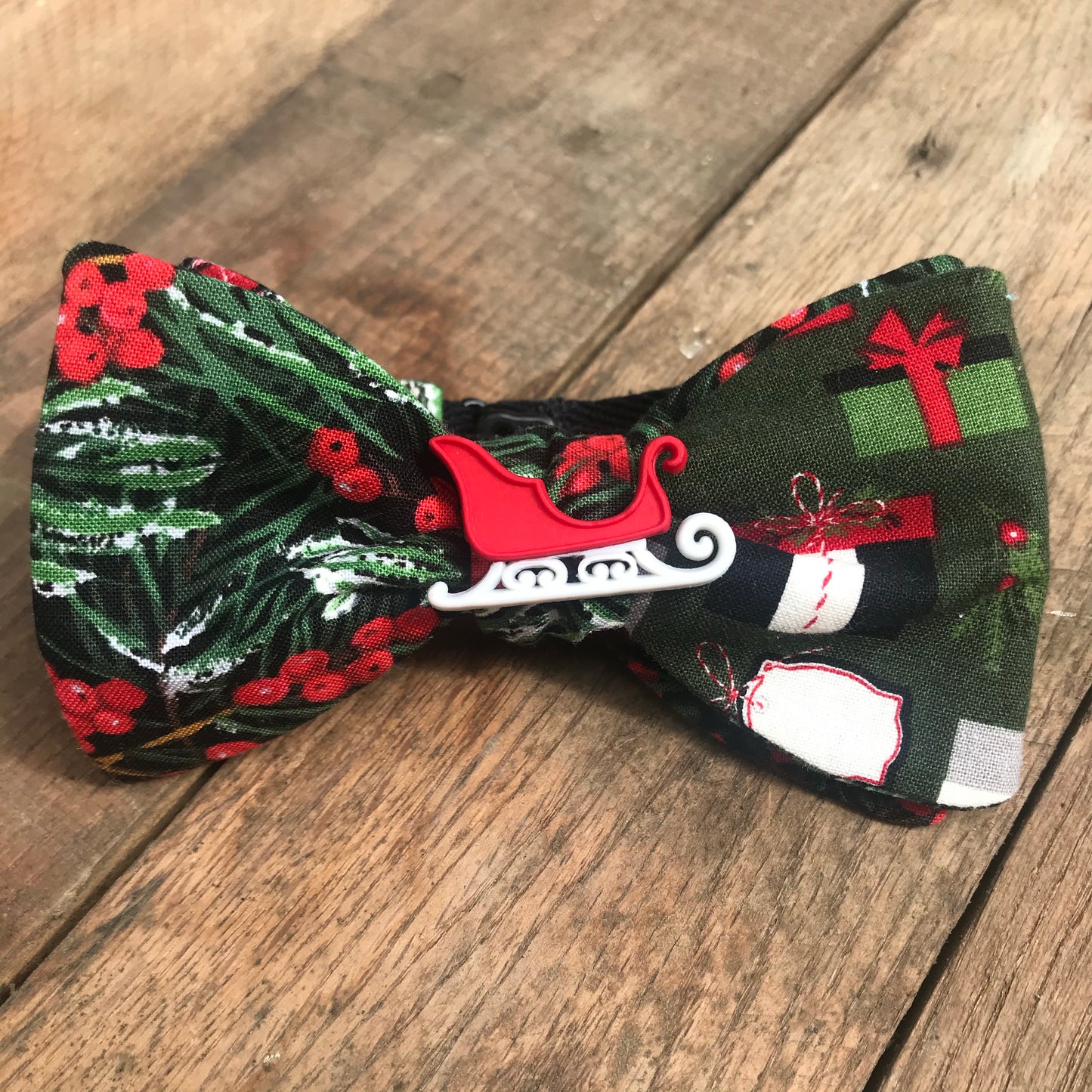 Sleigh Ride Bow Tie