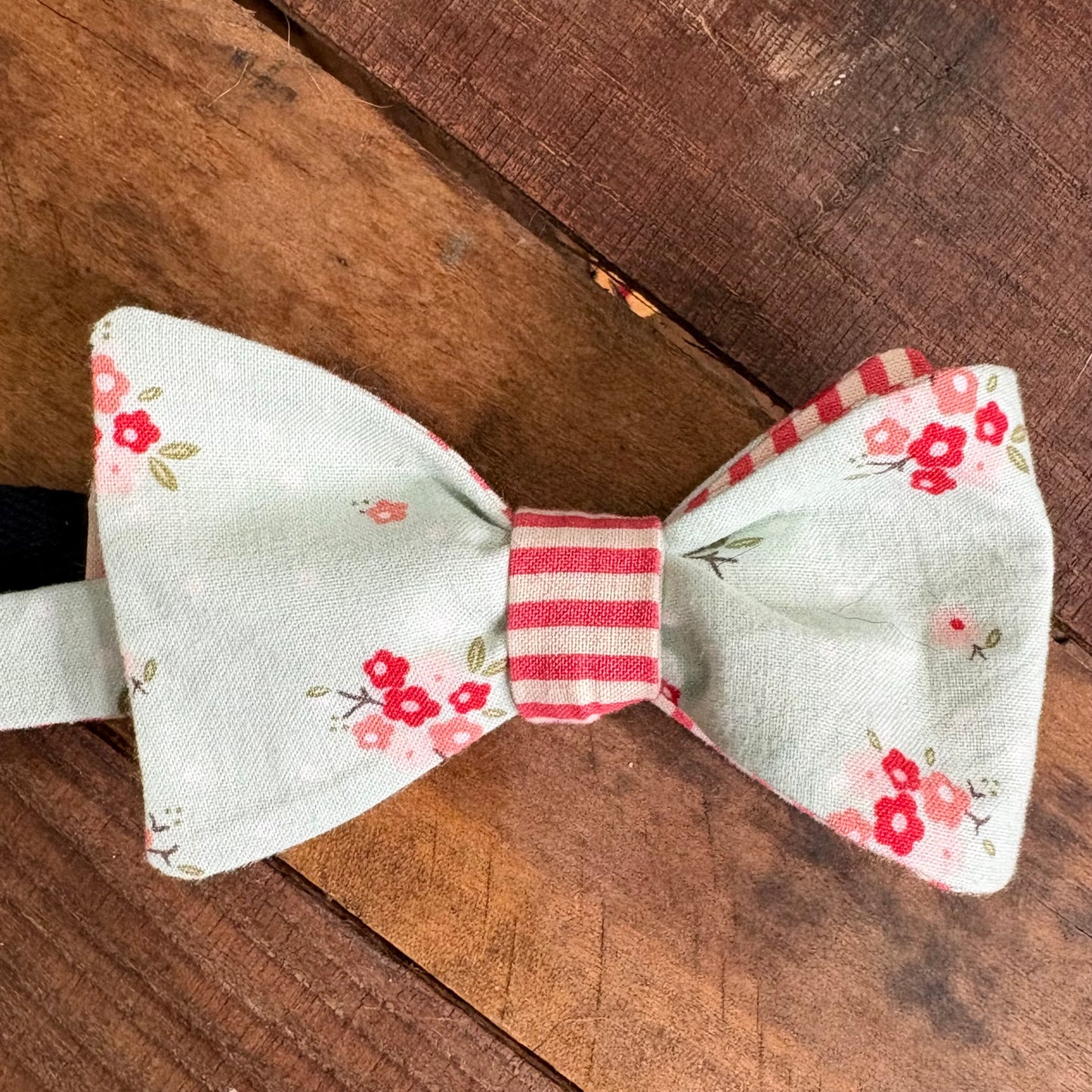 $15 Mint Bow Ties