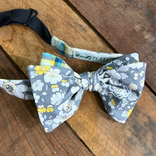 $25 Gray Bow Ties