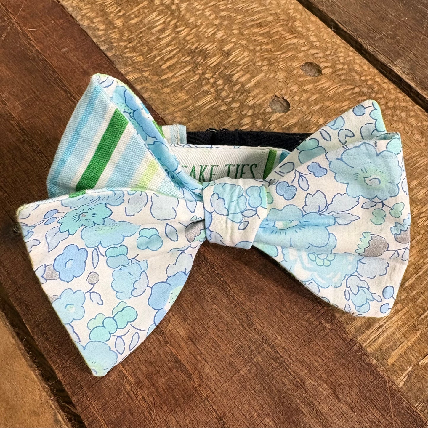 $25 Blueish Bow Ties