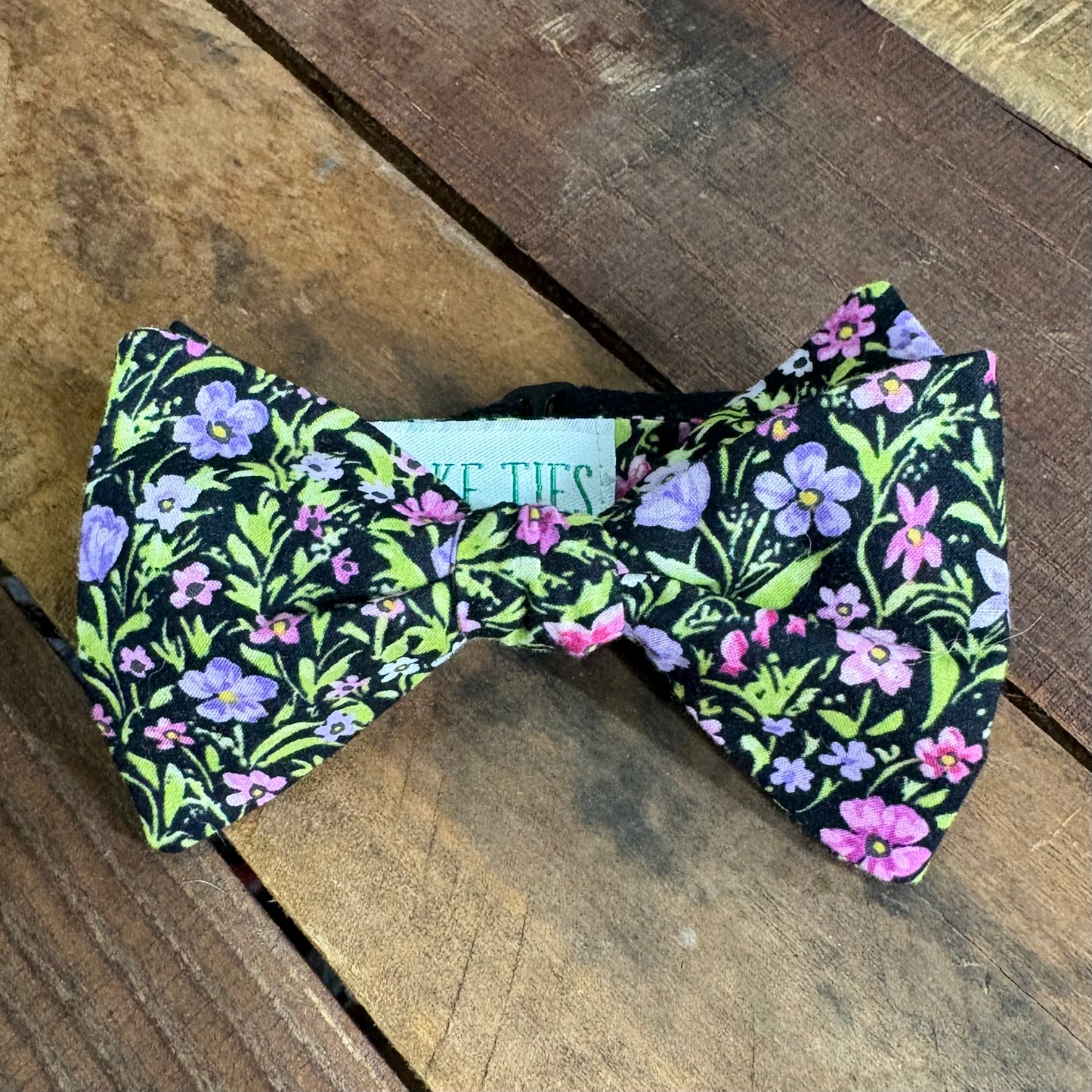 $15 Black and White Bow Ties