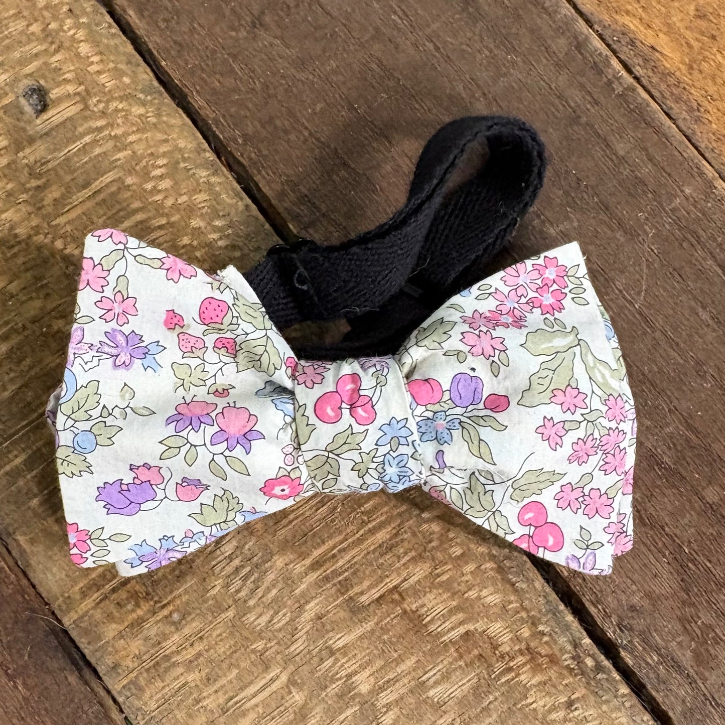 $25 Purpley Bow Ties