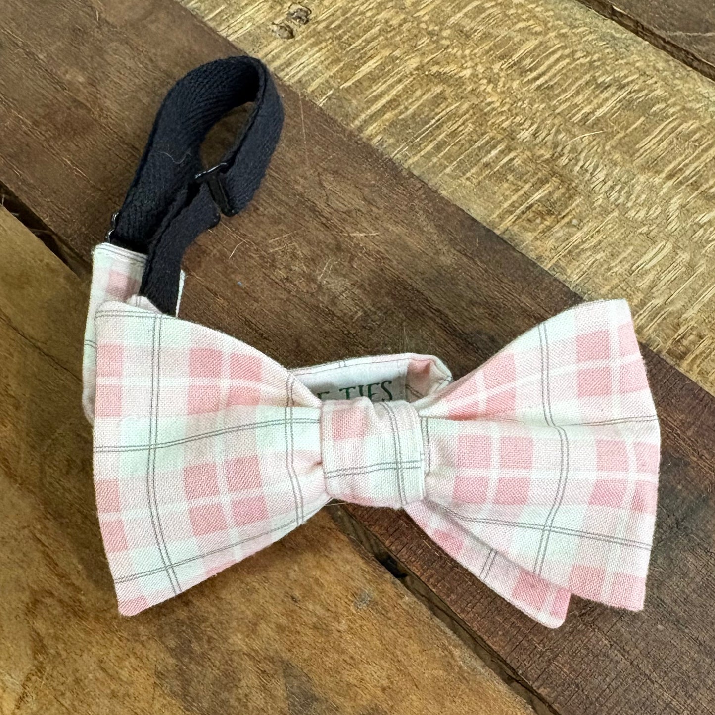 $15 Pink Bow Ties