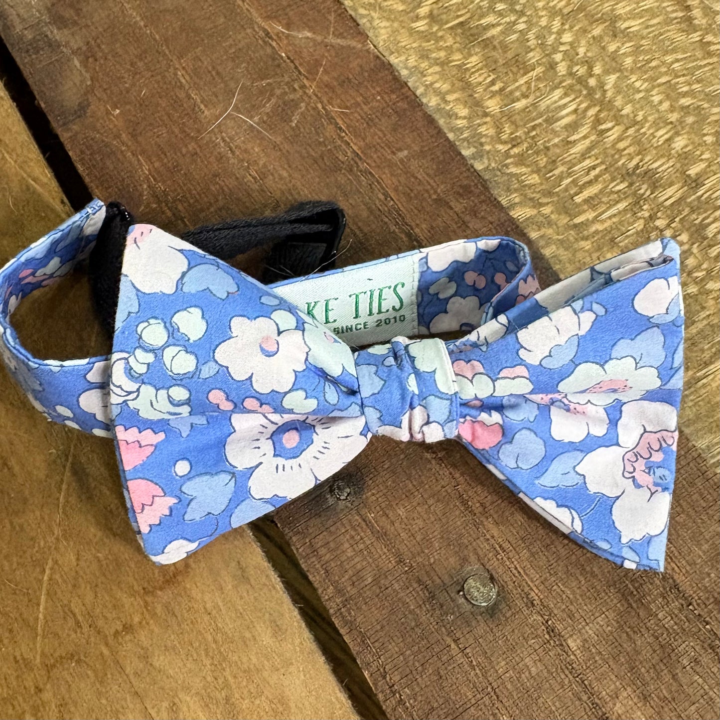 $25 Blueish Bow Ties