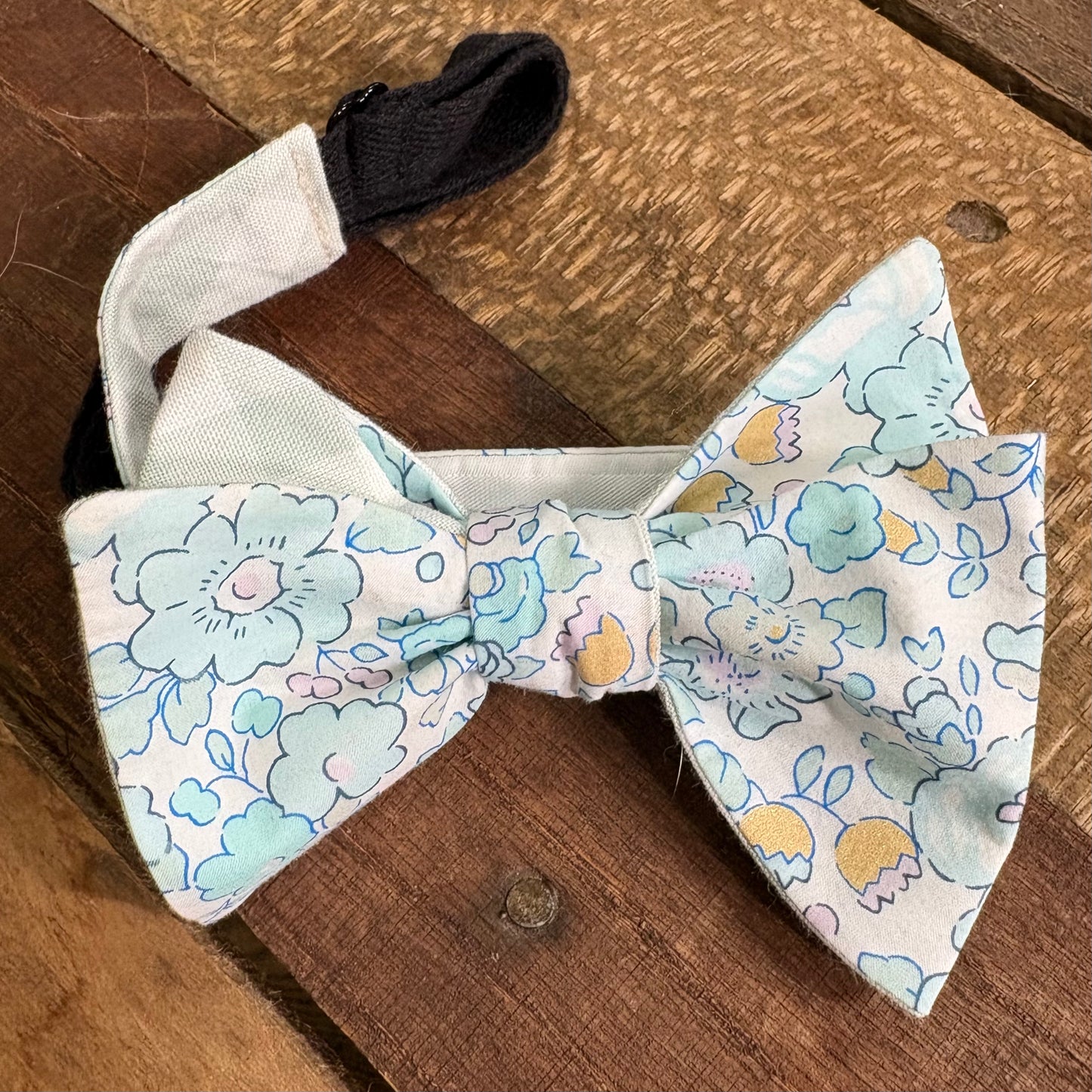 $25 Blueish Bow Ties