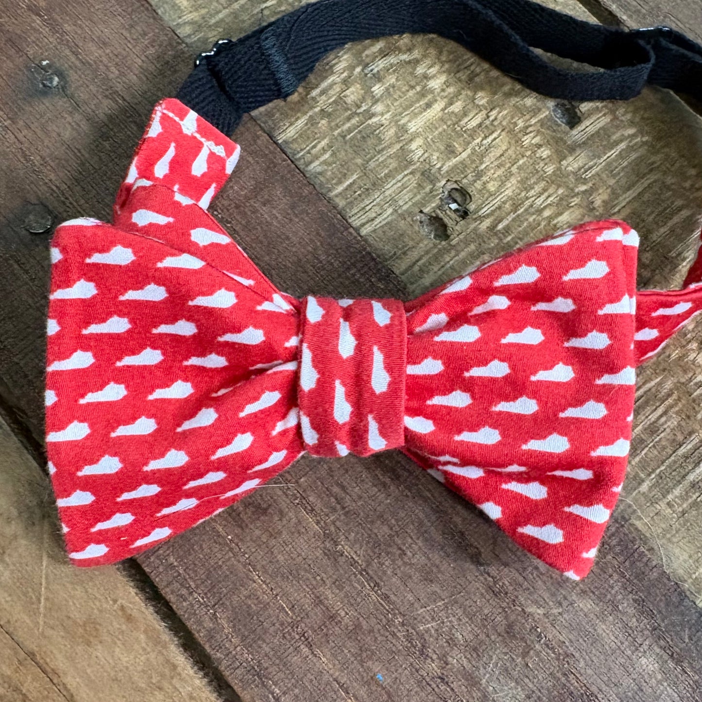 Pink/Red Derby Bow Ties