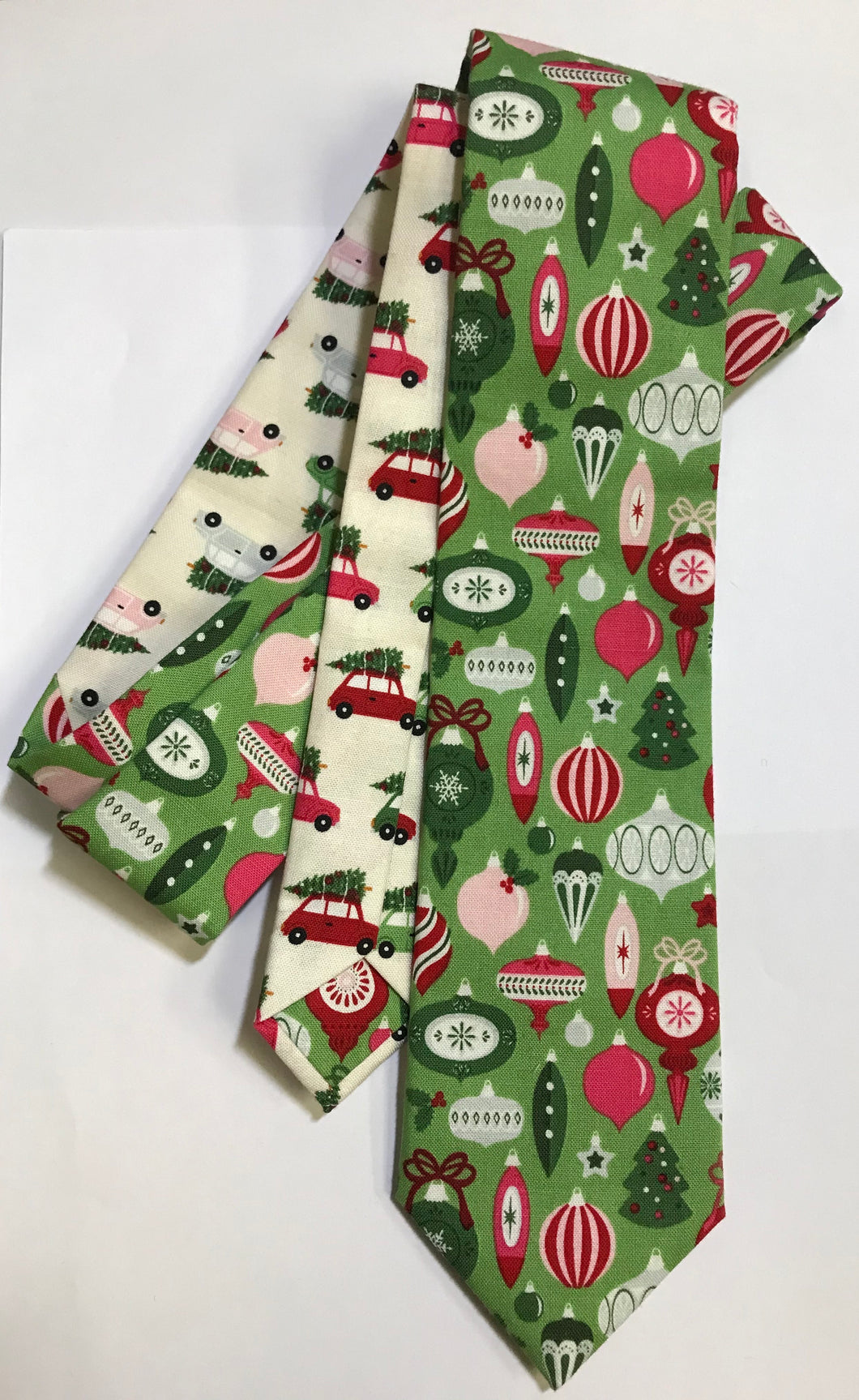 Holiday Ornaments Necktie