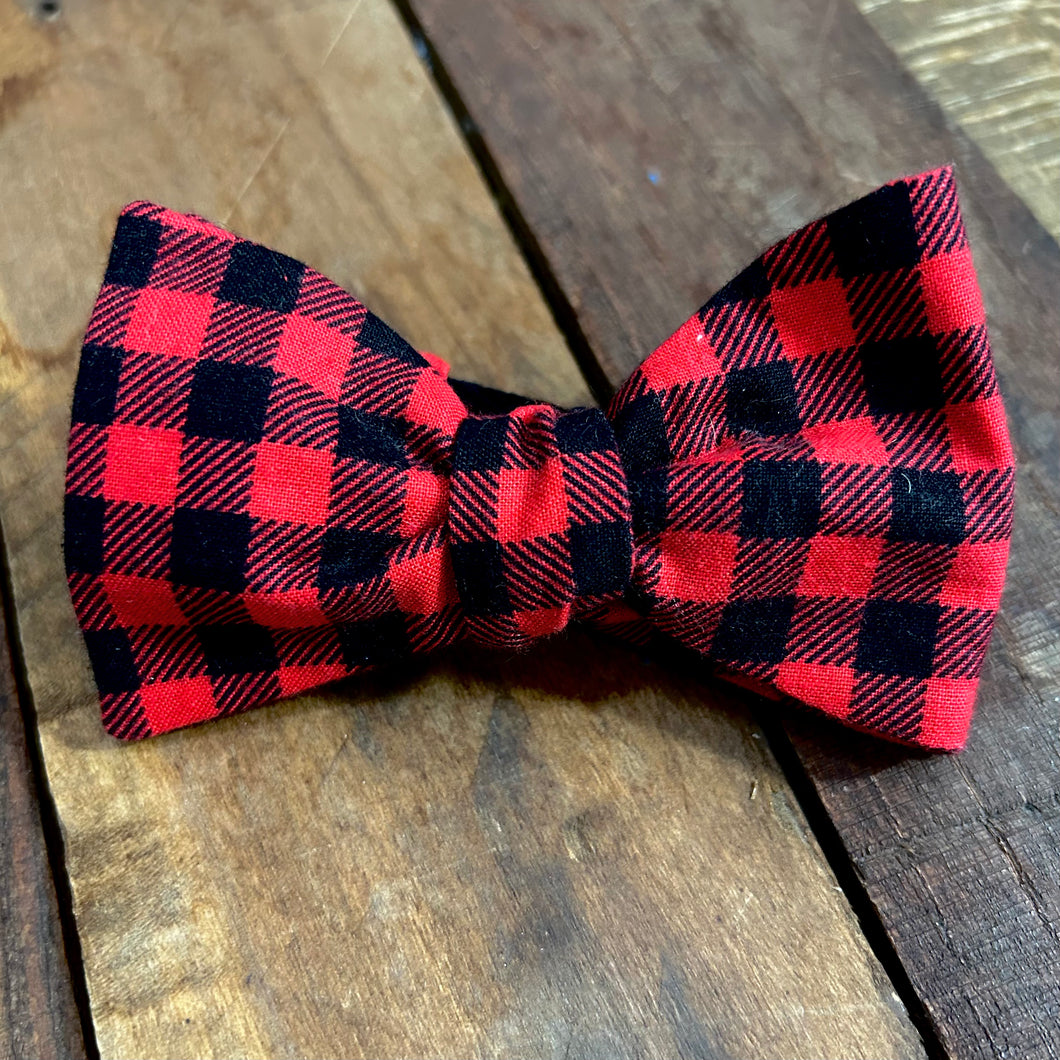 Buffalo Plaid Bow Tie