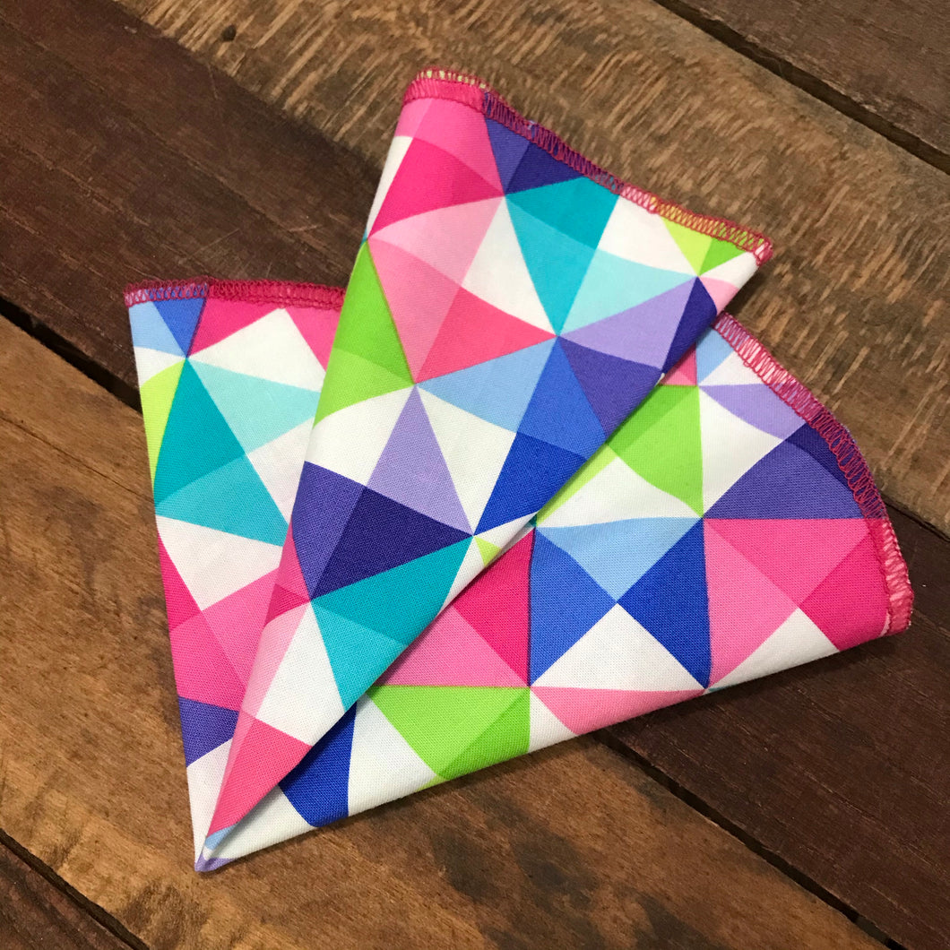 Neon Triangles Pocket Round